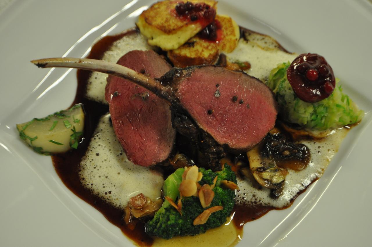 & Restaurant Schaumburger Ritter, 3* Rinteln